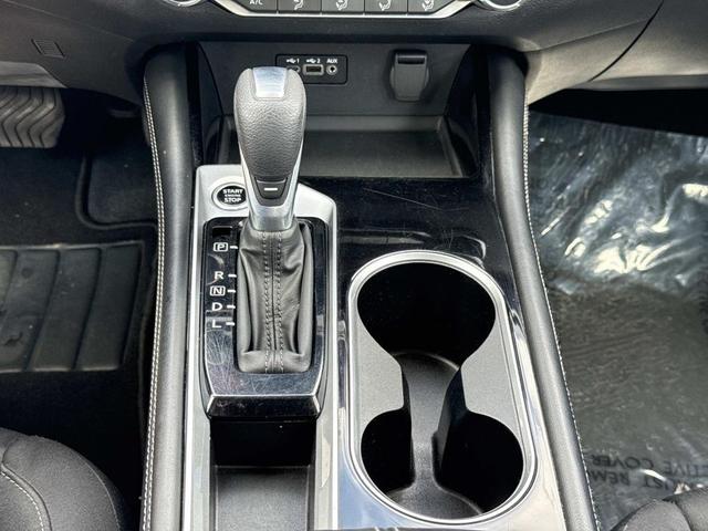 Photo of 2023 Garnet Pearl Nissan Altima