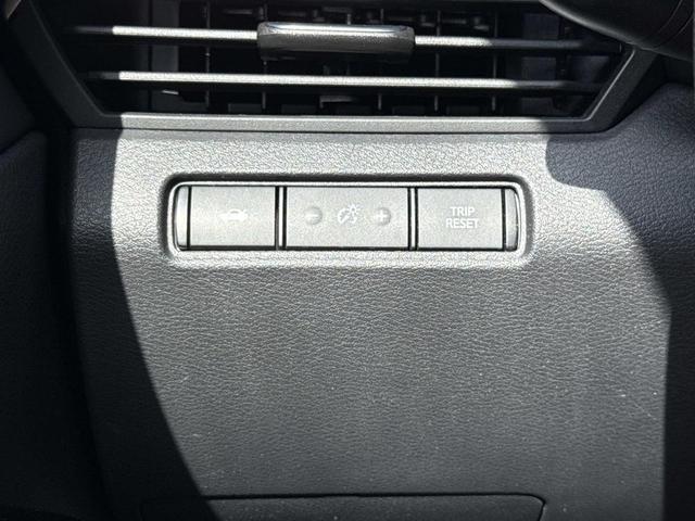 Photo of 2023 Garnet Pearl Nissan Altima