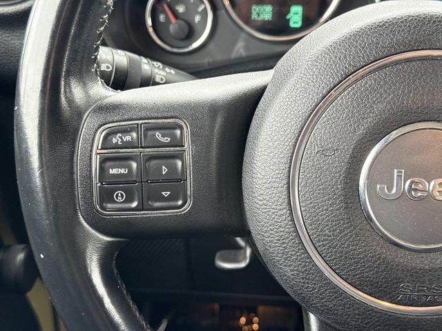 Photo of 2013 Commando Green Jeep Wrangler