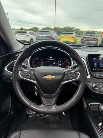 Photo of 2022 Mosaic Black Metallic Chevrolet Malibu