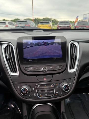 Photo of 2022 Mosaic Black Metallic Chevrolet Malibu