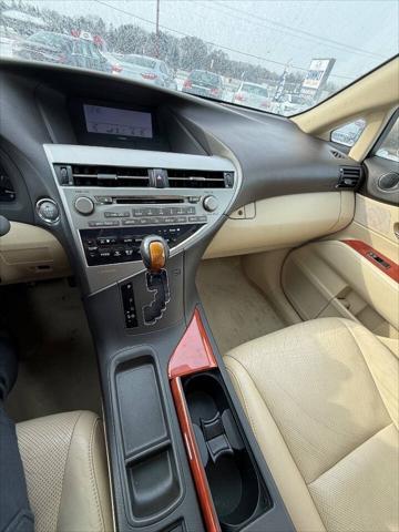 Photo of 2010 Golden Almond Metallic Lexus RX 350