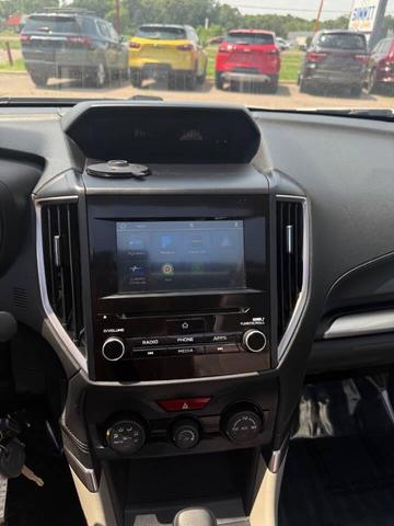 Photo of 2019 Crystal White Pearl Subaru Forester