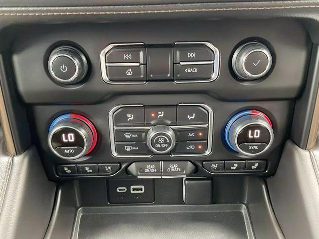 Photo of 2023 Black Chevrolet Suburban