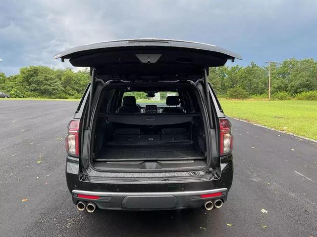 Photo of 2023 Black Chevrolet Suburban