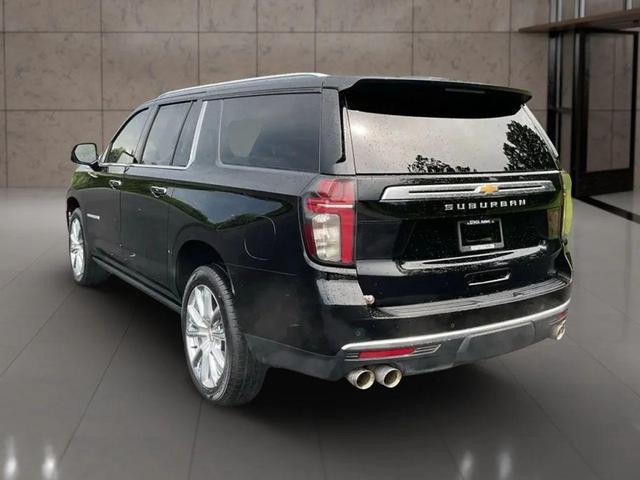 Photo of 2023 Black Chevrolet Suburban