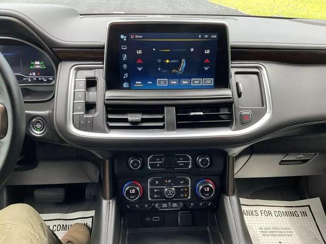 Photo of 2023 Black Chevrolet Suburban