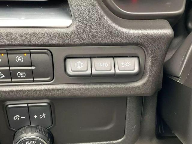 Photo of 2023 Black Chevrolet Suburban