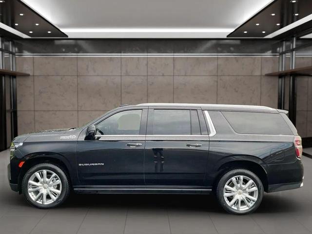 Photo of 2023 Black Chevrolet Suburban