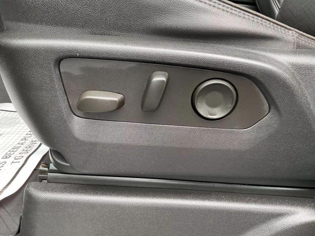 Photo of 2023 Black Chevrolet Suburban