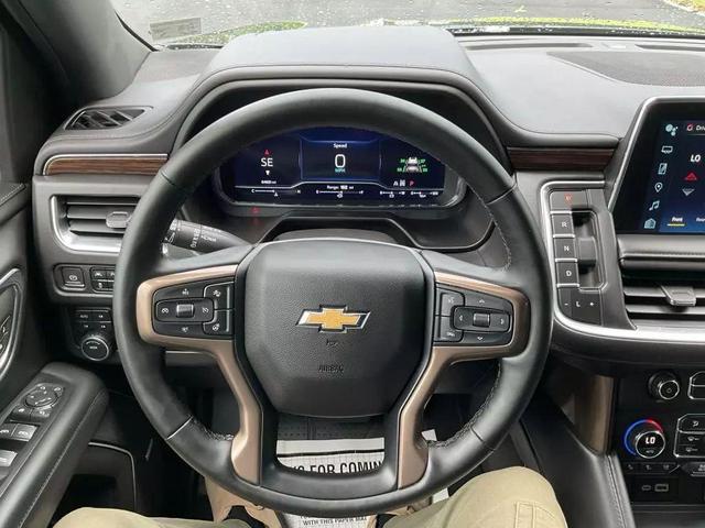 Photo of 2023 Black Chevrolet Suburban