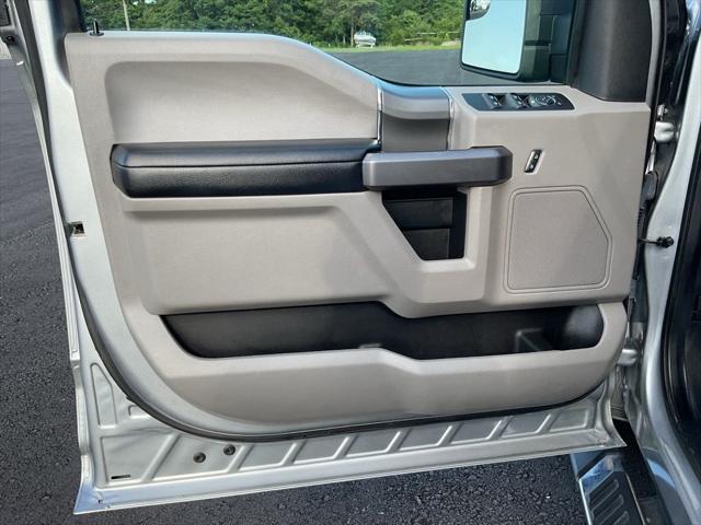 Photo of 2020 Oxford White Ford F-150