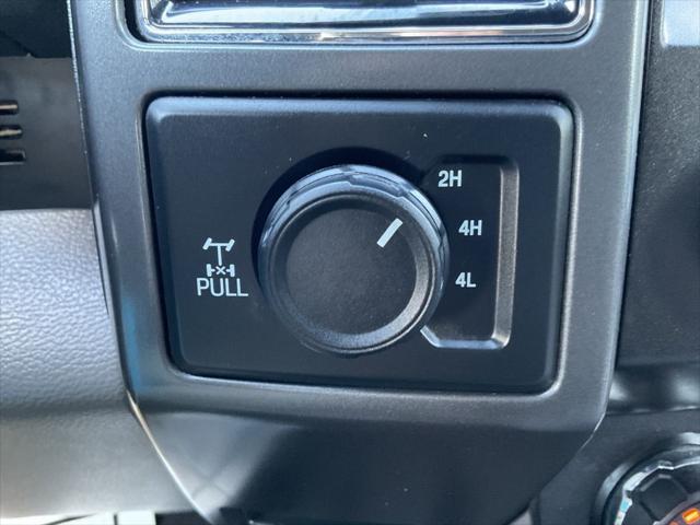 Photo of 2020 Oxford White Ford F-150