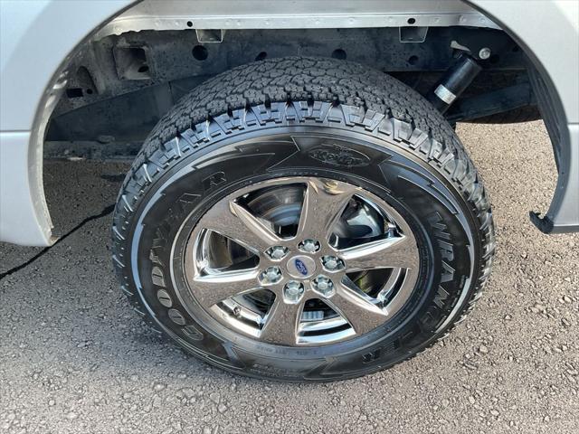 Photo of 2020 Oxford White Ford F-150