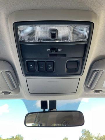 Photo of 2018 Super White Toyota 4Runner