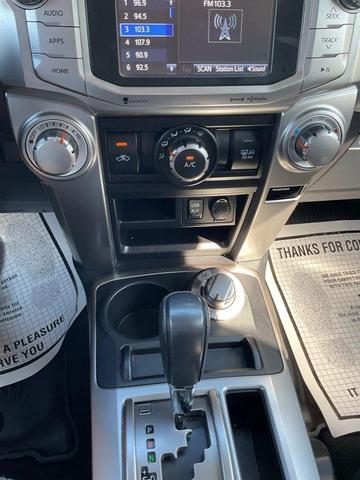 Photo of 2018 Super White Toyota 4Runner