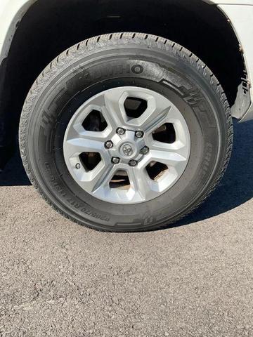Photo of 2018 Super White Toyota 4Runner