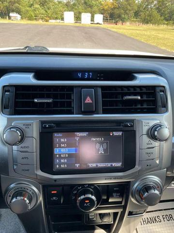 Photo of 2018 Super White Toyota 4Runner
