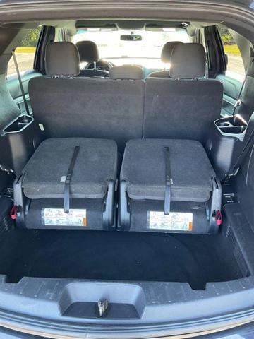 Photo of 2017 Shadow Black Ford Explorer