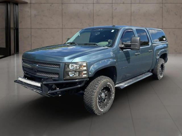 Photo of 2013 Blue Granite Metallic Chevrolet Silverado 1500