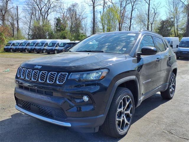 Photo of 2025 Diamond Black Crystal Pearlcoat Jeep Compass