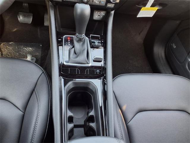 Photo of 2025 Diamond Black Crystal Pearlcoat Jeep Compass