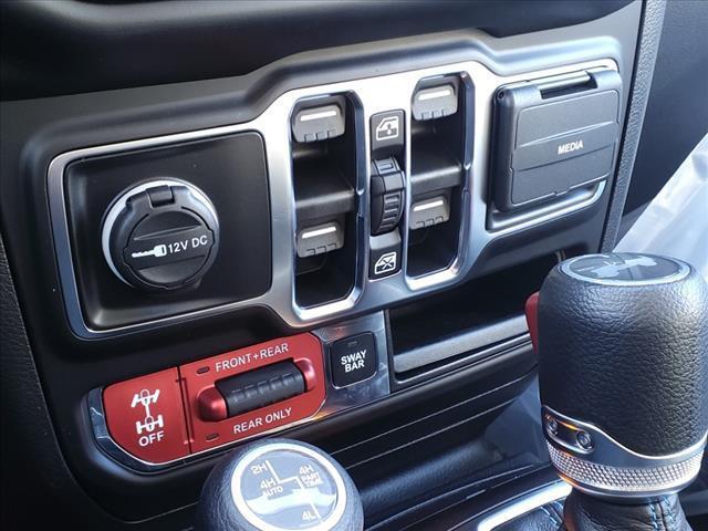 Photo of 2023 Silver Zynith Clearcoat Jeep Wrangler 4xe