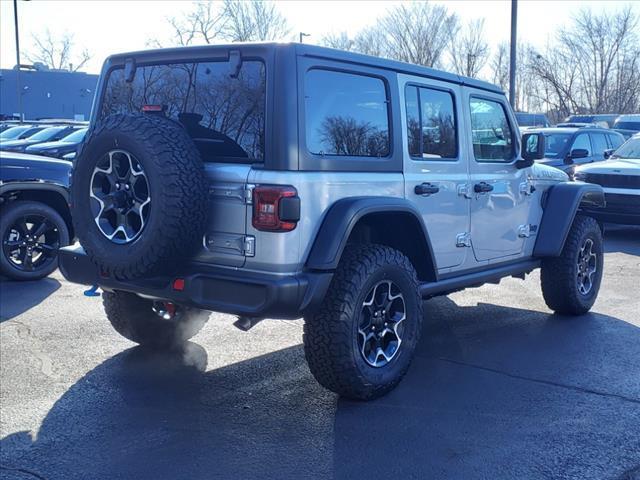 Photo of 2023 Silver Zynith Clearcoat Jeep Wrangler 4xe