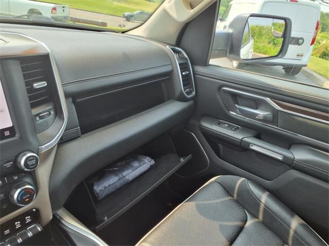 Photo of 2022 Bright White Clearcoat RAM 1500