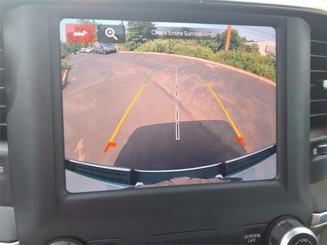 Photo of 2022 Bright White Clearcoat RAM 1500