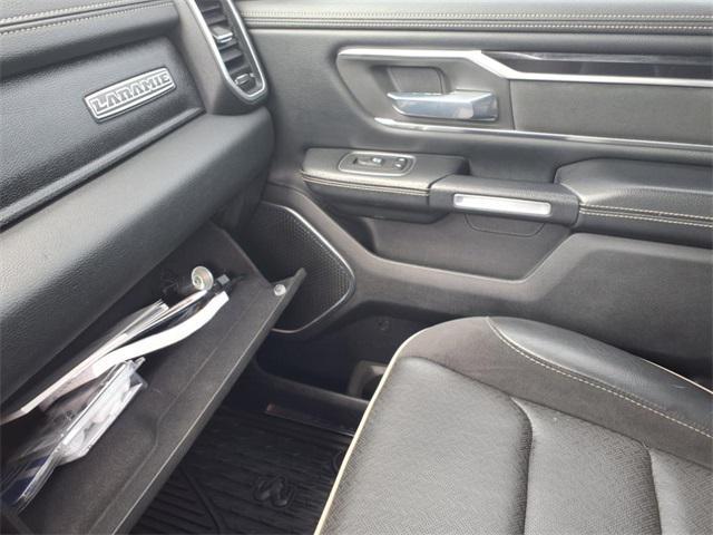 Photo of 2020 Granite Crystal Metallic Clearcoat RAM 1500