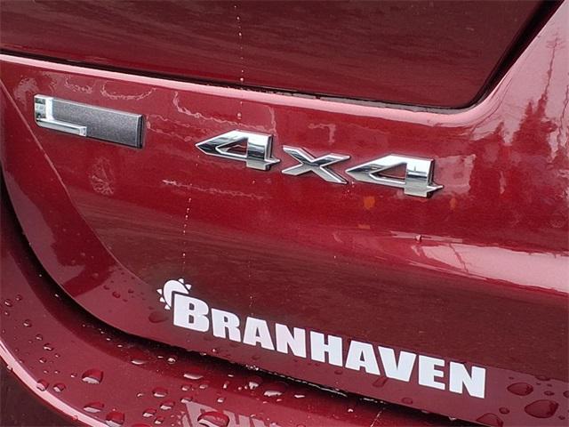 Photo of 2022 Velvet Red Pearlcoat Jeep Grand Cherokee L