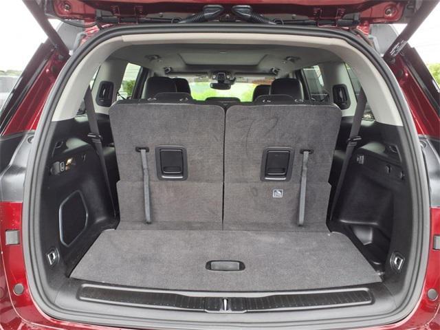 Photo of 2022 Velvet Red Pearlcoat Jeep Grand Cherokee L