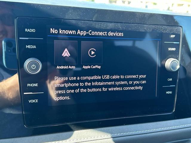 Photo of 2025 Deep Black Pearl Volkswagen Taos