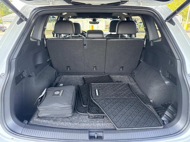 Photo of 2022 White Volkswagen Tiguan