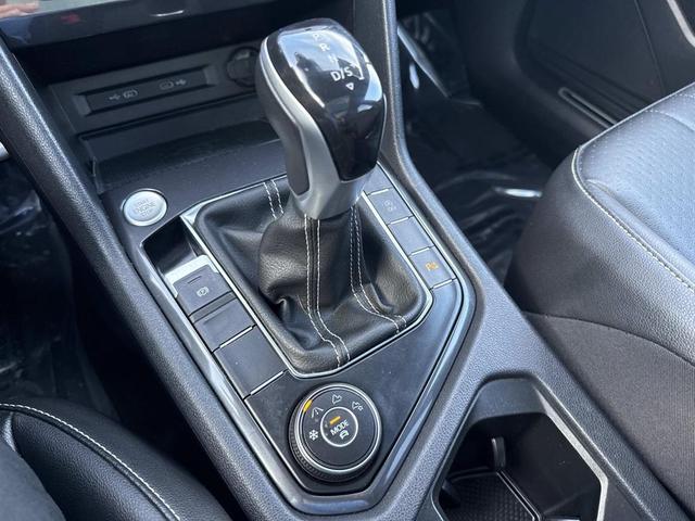 Photo of 2022 White Volkswagen Tiguan