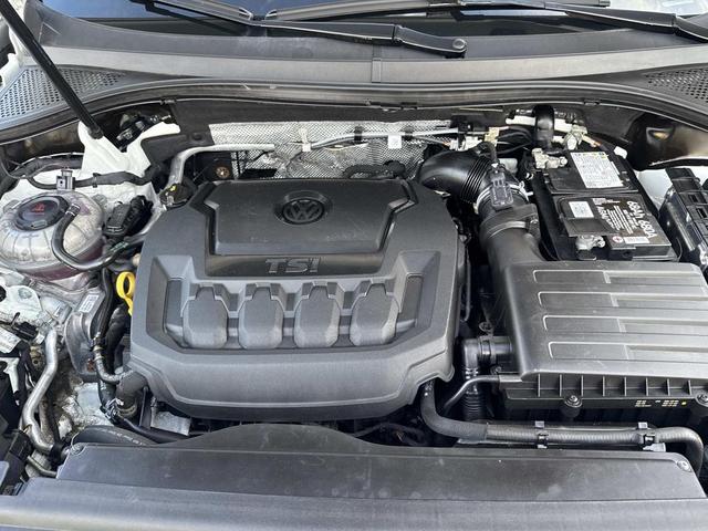Photo of 2022 White Volkswagen Tiguan