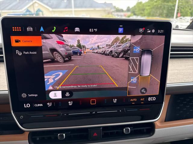 Photo of 2025 Mahi Green Volkswagen ID. Buzz