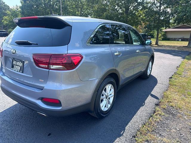 Photo of 2020 Everlasting Silver Kia Sorento