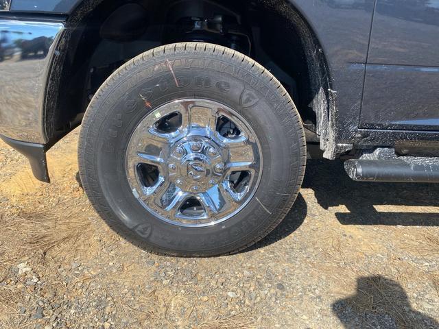 Photo of 2025 Blue Metallic RAM 2500