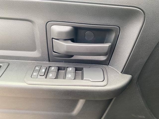 Photo of 2025 Granite Crystal Clearcoat Metallic RAM 2500