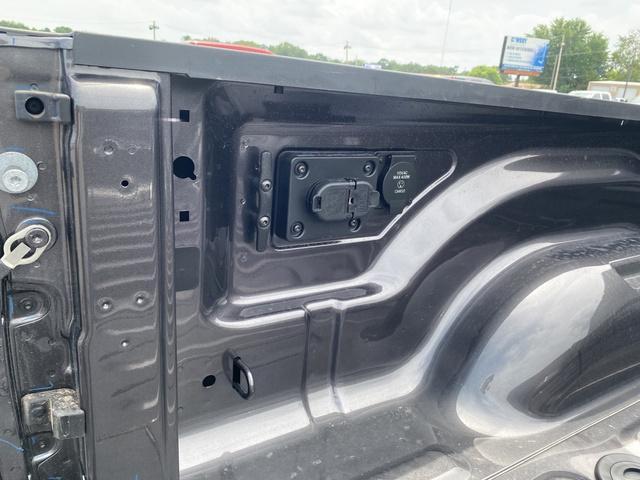 Photo of 2025 Granite Crystal Clearcoat Metallic RAM 2500