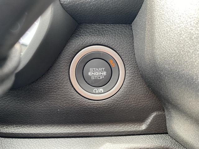Photo of 2025 Granite Crystal Clearcoat Metallic RAM 2500