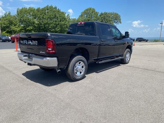 Photo of 2025 Diamond Black RAM 2500