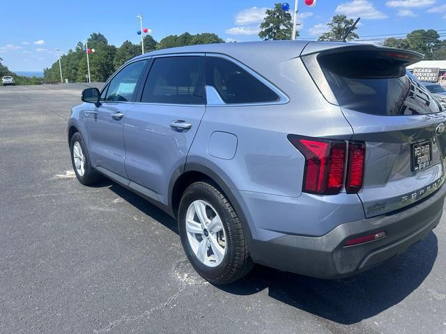 Photo of 2021 Everlasting Silver Kia Sorento