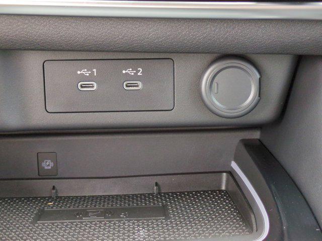 Photo of 2025 Super Black Nissan Rogue