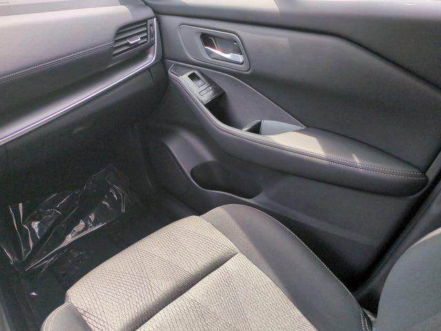 Photo of 2026 Deep Ocean Blue Pearl Nissan Rogue
