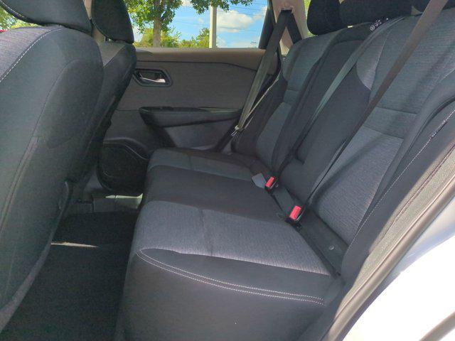 Photo of 2023 Brilliant Silver Metallic Nissan Rogue