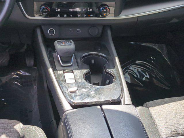 Photo of 2023 Brilliant Silver Metallic Nissan Rogue