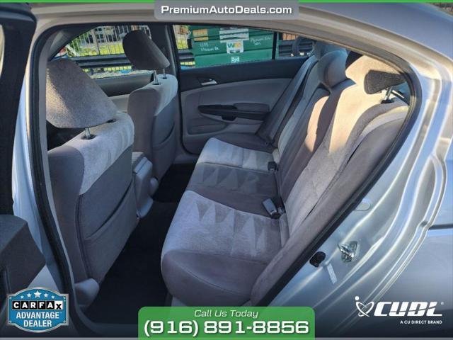 Photo of 2010 Alabaster Silver Metallic Honda Accord